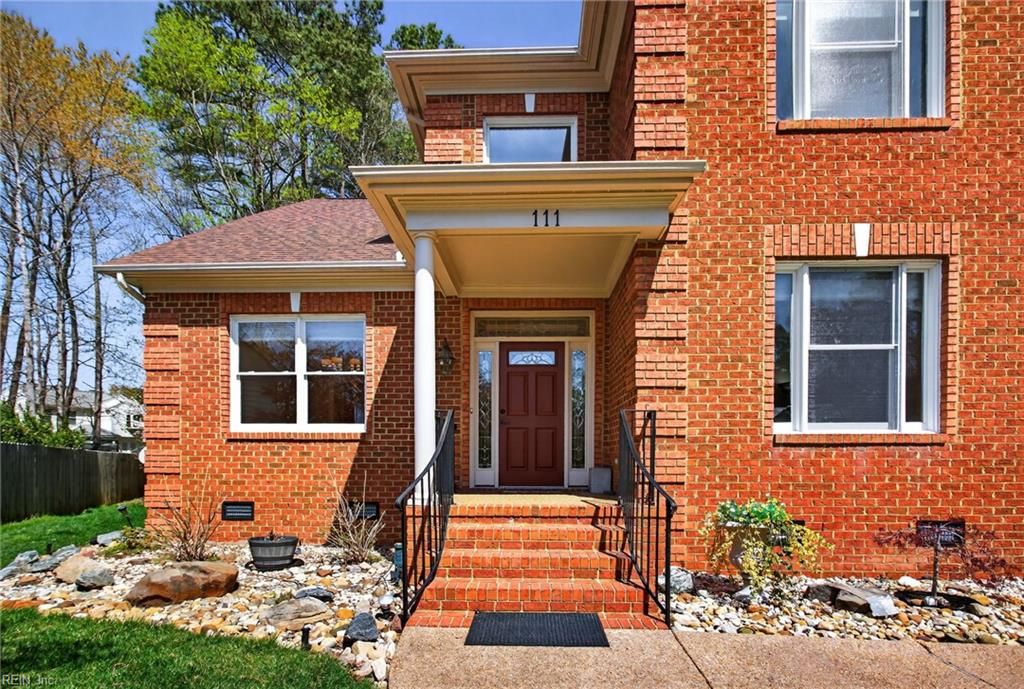 Photo of 111 Leyland Court, Yorktown, VA 23693 (MLS # 10626913)