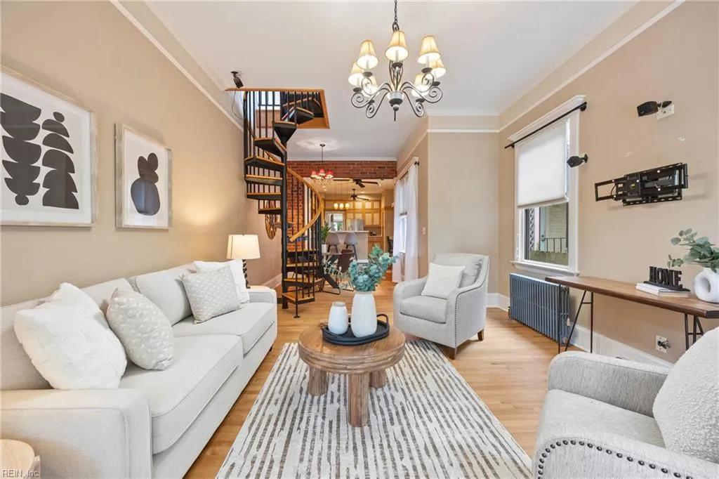 Norfolk, Virginia 23507, United States, 4 Bedrooms Bedrooms, ,5 BathroomsBathrooms,Residential,Active,155664