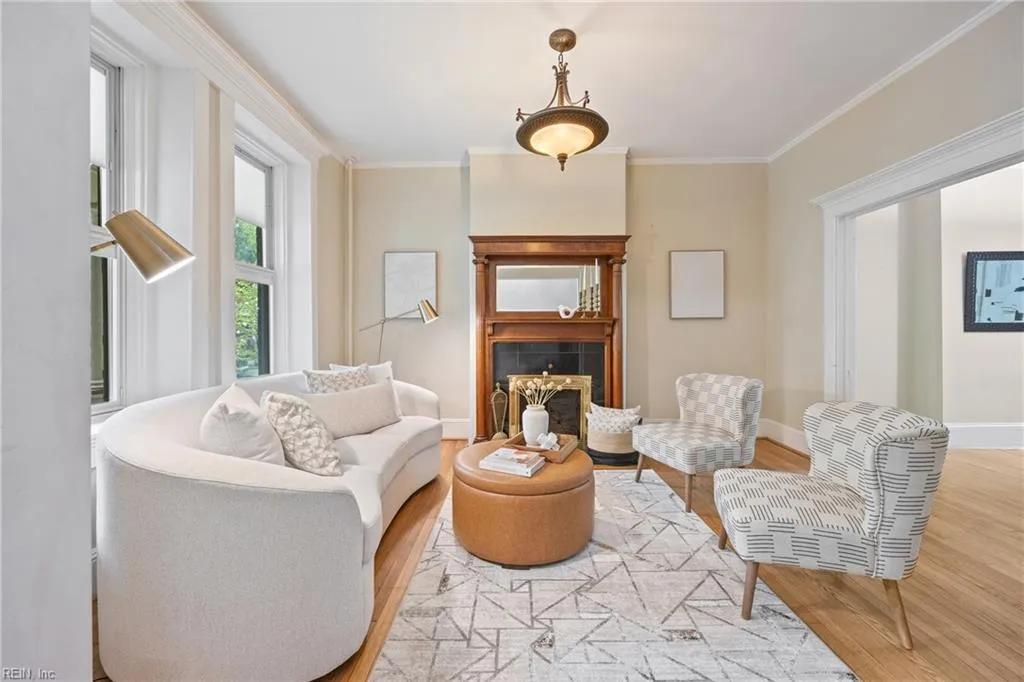 Norfolk, Virginia 23507, United States, 4 Bedrooms Bedrooms, ,5 BathroomsBathrooms,Residential,Active,155664