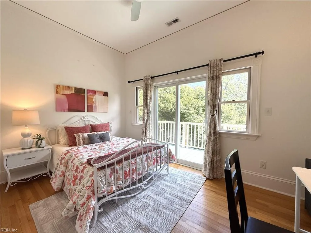 Norfolk, Virginia 23507, United States, 4 Bedrooms Bedrooms, ,5 BathroomsBathrooms,Residential,Active,155664