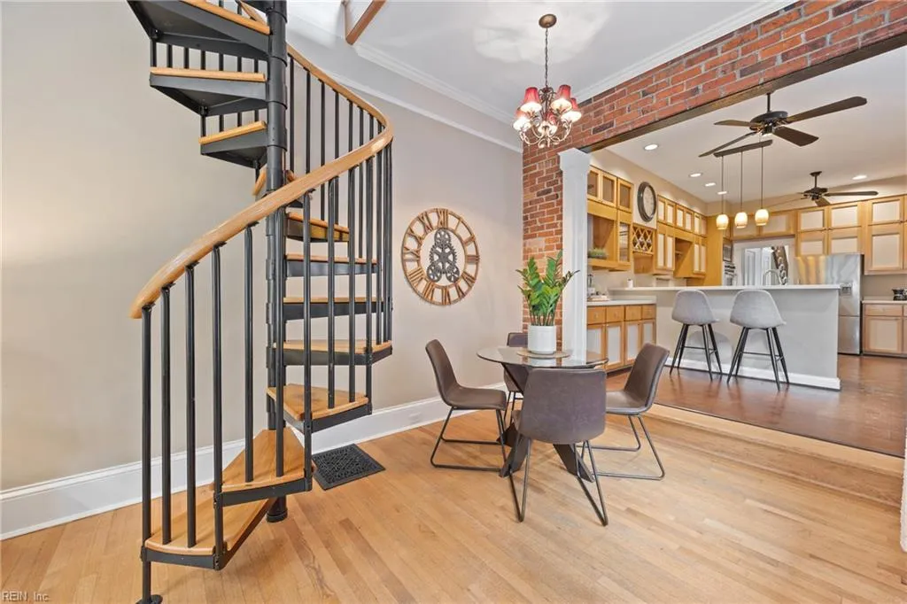 Norfolk, Virginia 23507, United States, 4 Bedrooms Bedrooms, ,5 BathroomsBathrooms,Residential,Active,155664