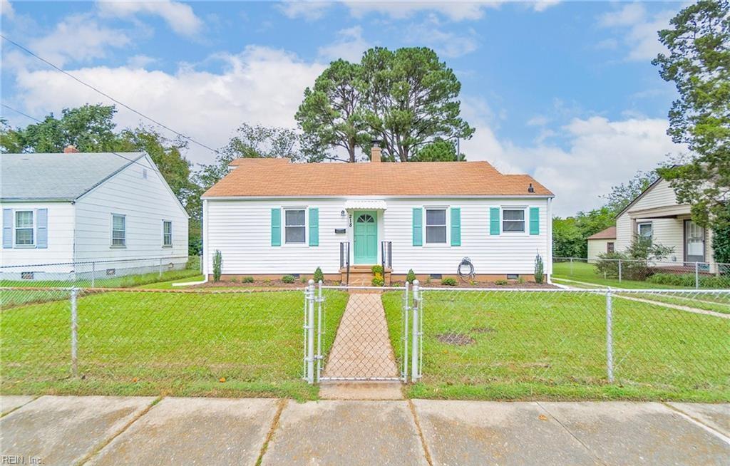 Photo of 218 Beechwood Avenue, Norfolk, VA 23505 (MLS # 10657467)