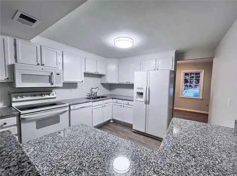 MLS: 10583362
