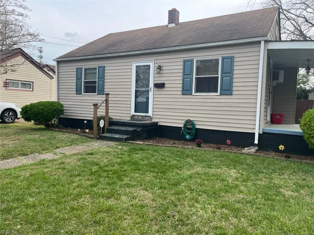 Norfolk, Virginia 23505, United States, 3 Bedrooms Bedrooms, ,1 BathroomBathrooms,Residential,Pending,103544