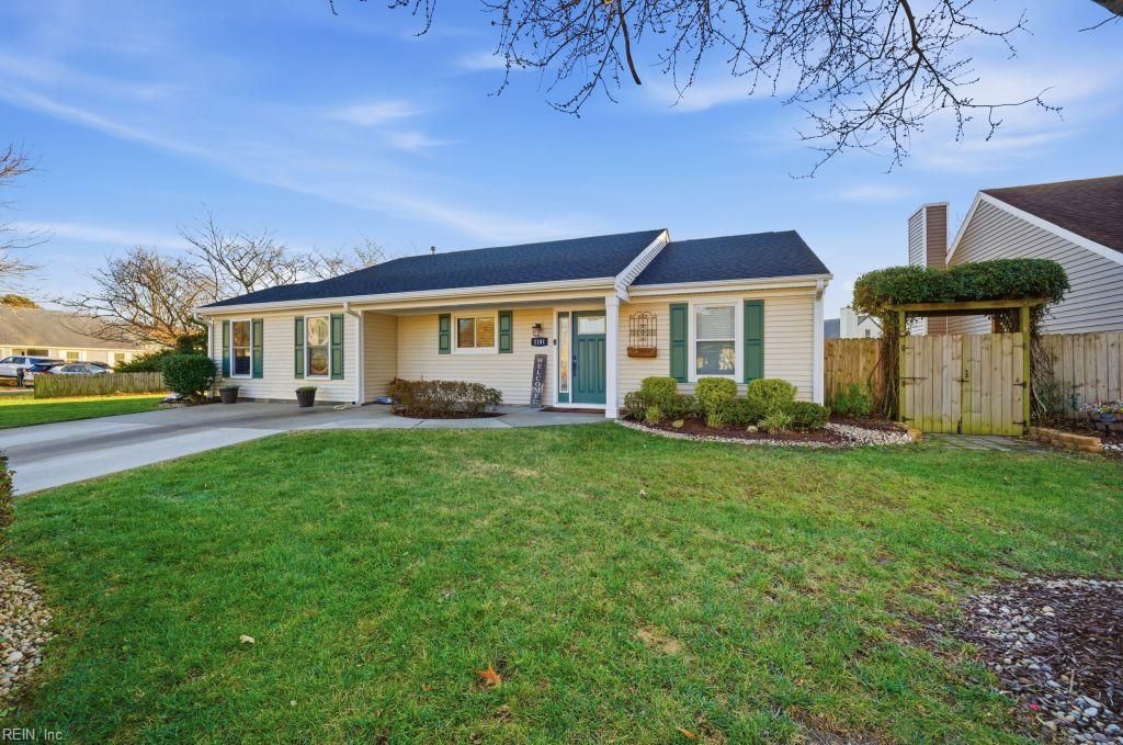 Photo of 1181 Broadlawn Road, Virginia Beach, VA 23454 (MLS # 10614825)