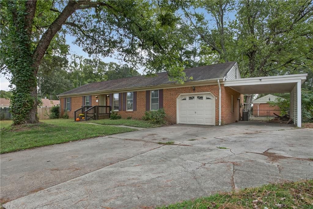 Photo of 1513 Percheron Court, Chesapeake, VA 23322 (MLS # 10613226)