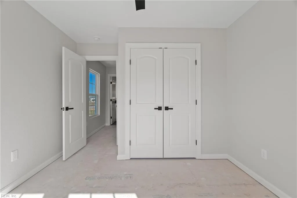 Norfolk, Virginia 23504, United States, 5 Bedrooms Bedrooms, ,3 BathroomsBathrooms,Residential,Active,85741