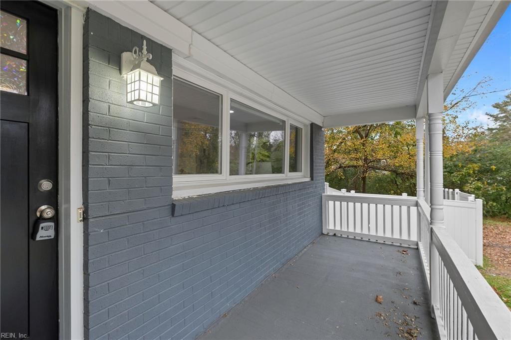 Photo of 417 Hollywood Avenue, Suffolk, VA 23434 (MLS # 10611780)