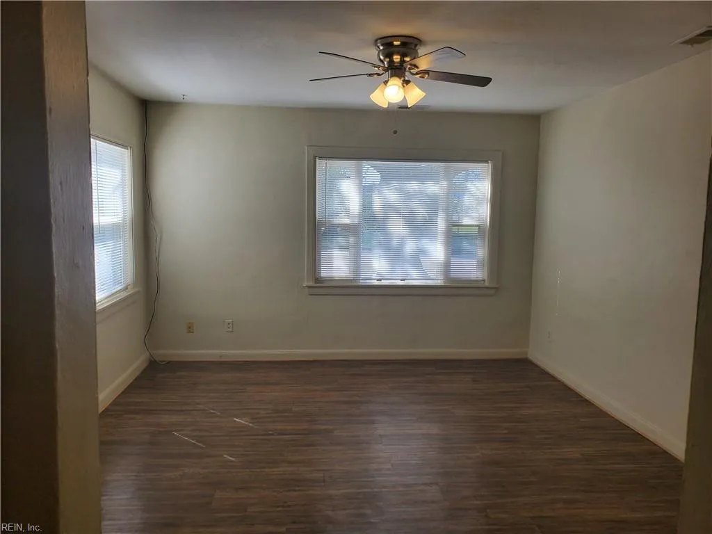 Norfolk, Virginia 23502, United States, 2 Bedrooms Bedrooms, ,1 BathroomBathrooms,Residential,Active,112419