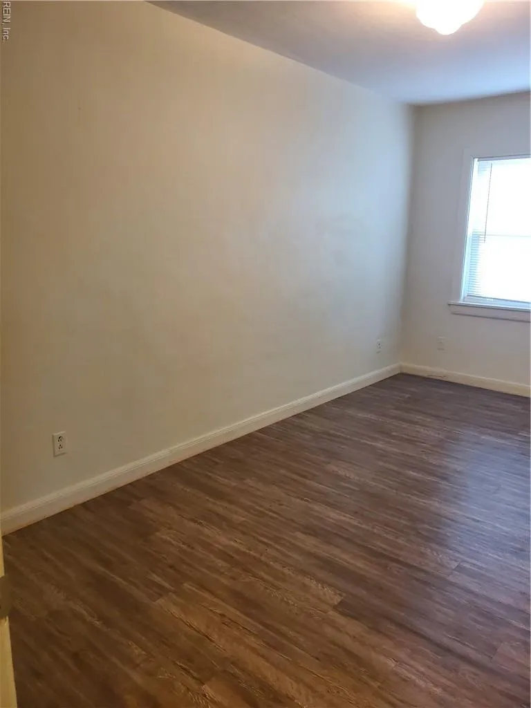 Norfolk, Virginia 23502, United States, 2 Bedrooms Bedrooms, ,1 BathroomBathrooms,Residential,Active,112419