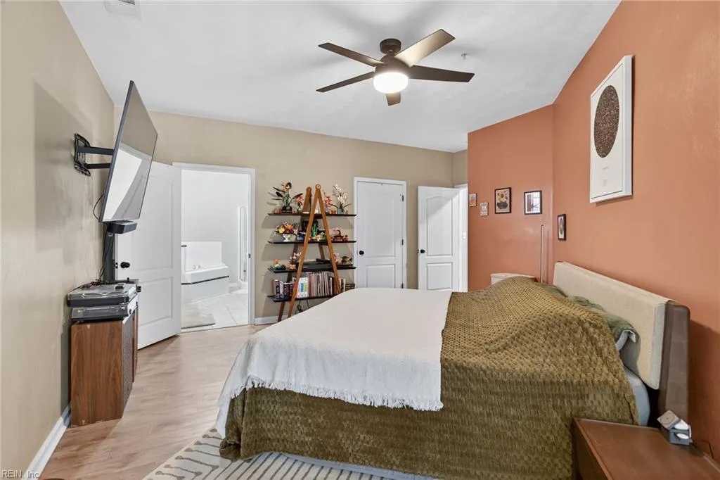 Virginia Beach, Virginia 23455, United States, 3 Bedrooms Bedrooms, ,2 BathroomsBathrooms,Residential,Active,199636