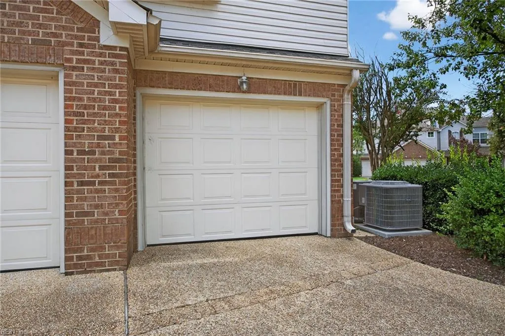 Virginia Beach, Virginia 23455, United States, 3 Bedrooms Bedrooms, ,2 BathroomsBathrooms,Residential,Active,199636