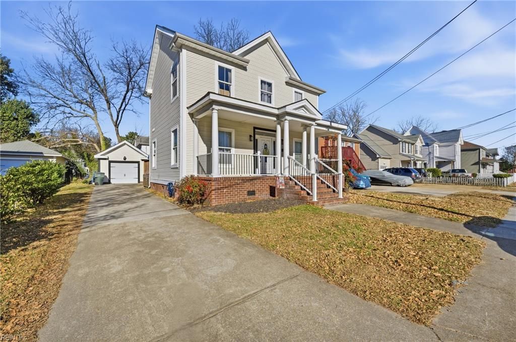 Photo of 726 W 35th Street, Norfolk, VA 23508 (MLS # 10631110)