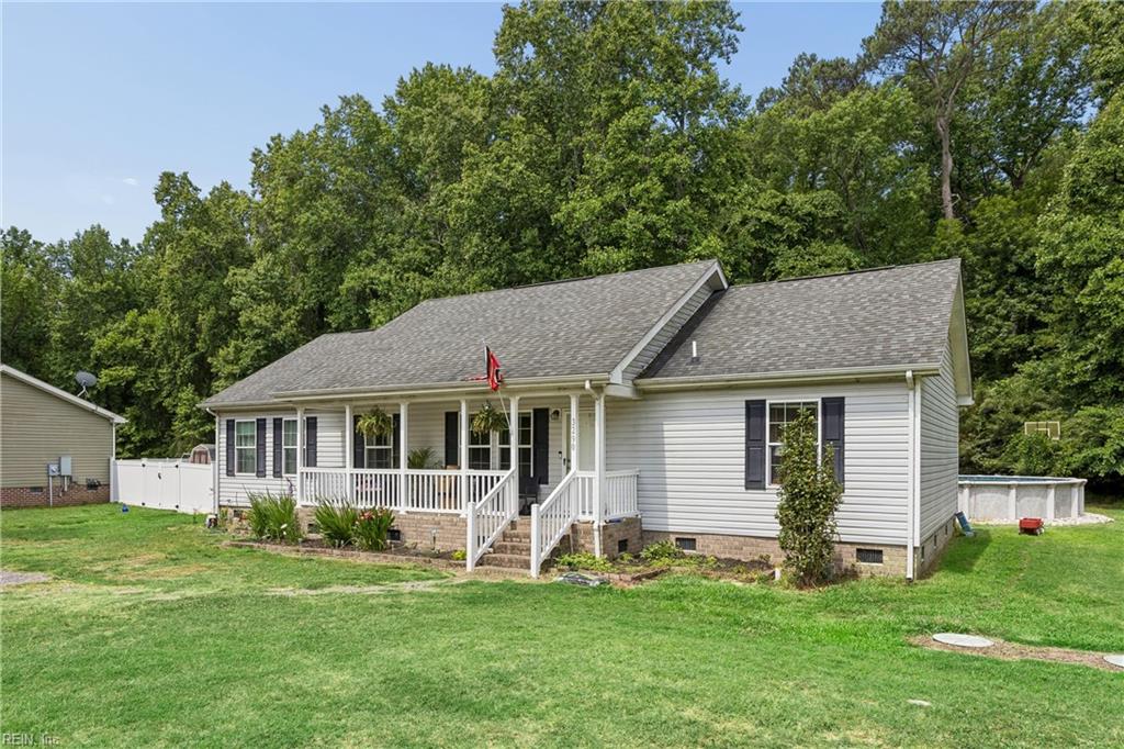 Photo of 3290 Poplar Drive, Smithfield, VA 23430 (MLS # 10639234)
