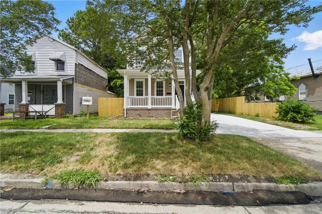 1245 Maltby AVE