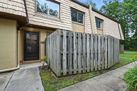1664 Malibu PL Newport News VA 23608