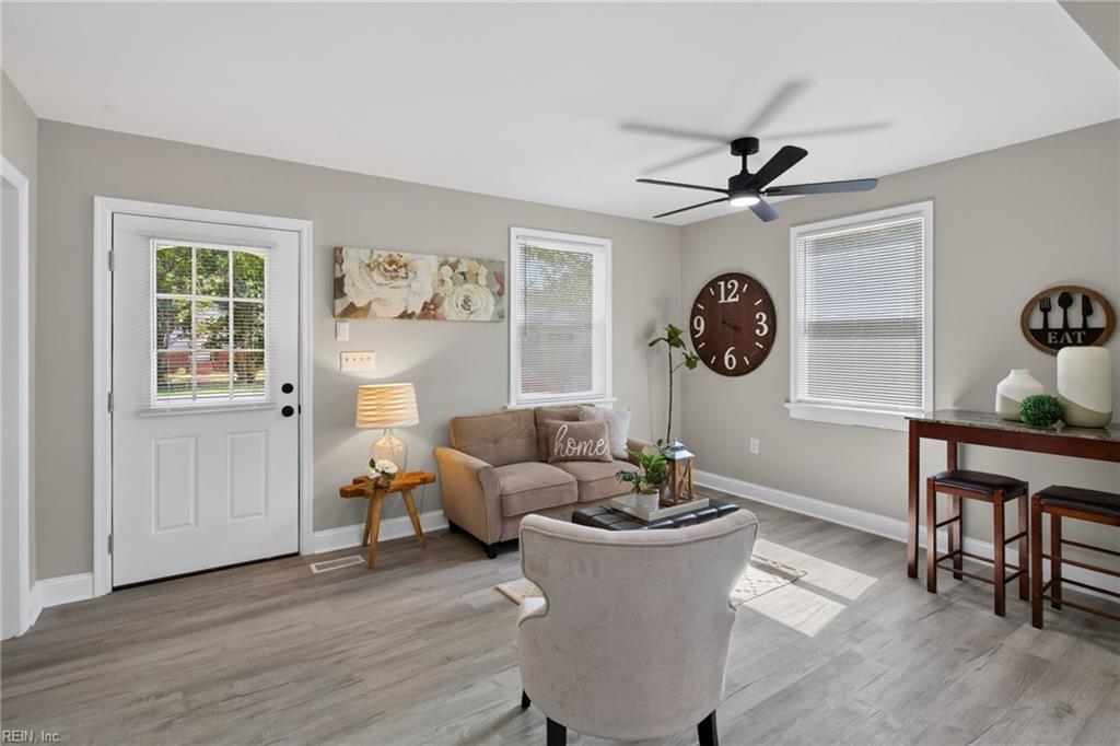 Photo of 621 Temple Lane, Newport News, VA 23605 (MLS # 10651079)