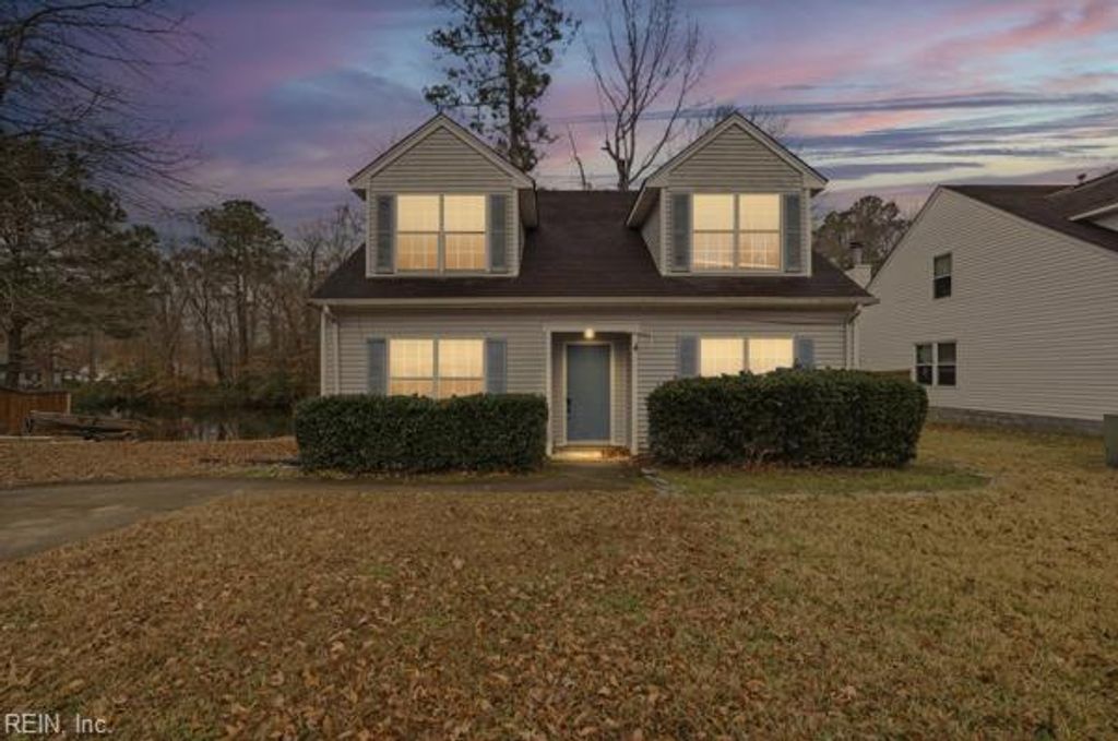 Photo of 112 Toddsbury Court, Suffolk, VA 23434 (MLS # 10614242)