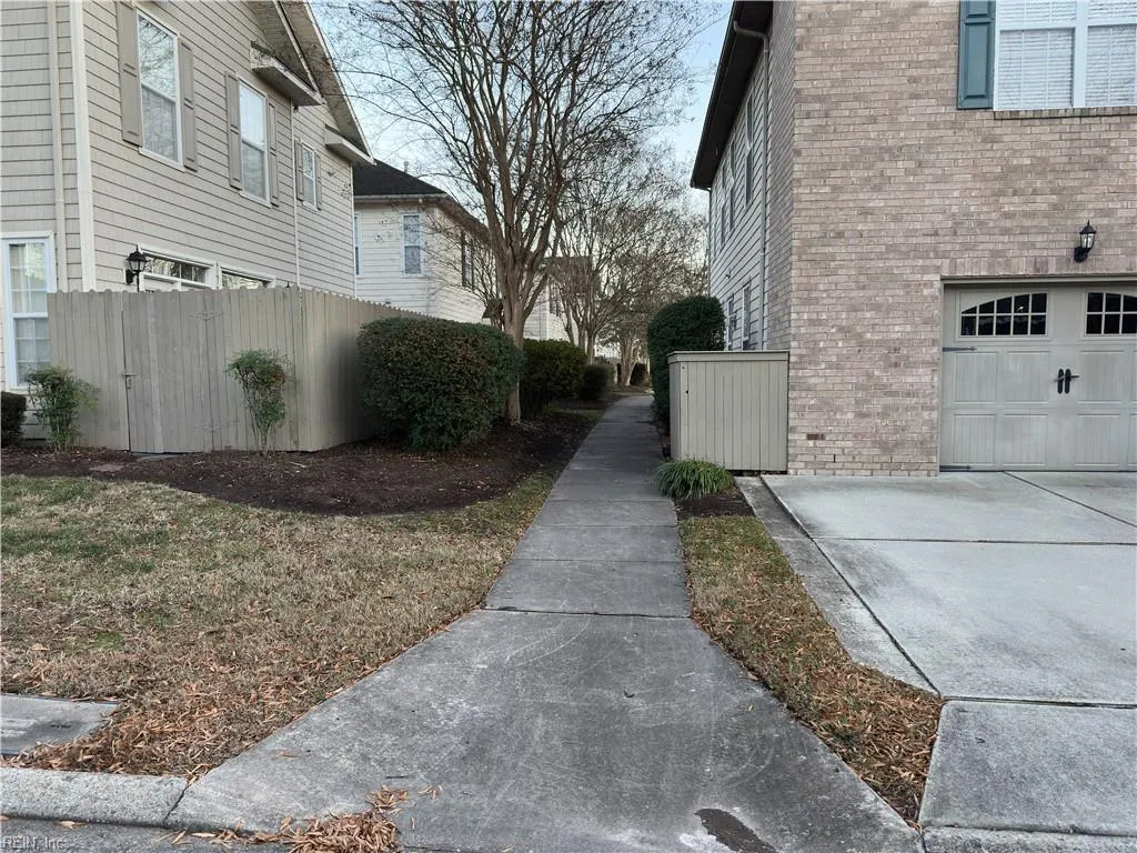 Chesapeake, Virginia 23320, United States, 3 Bedrooms Bedrooms, ,3 BathroomsBathrooms,Residential,Active,251144