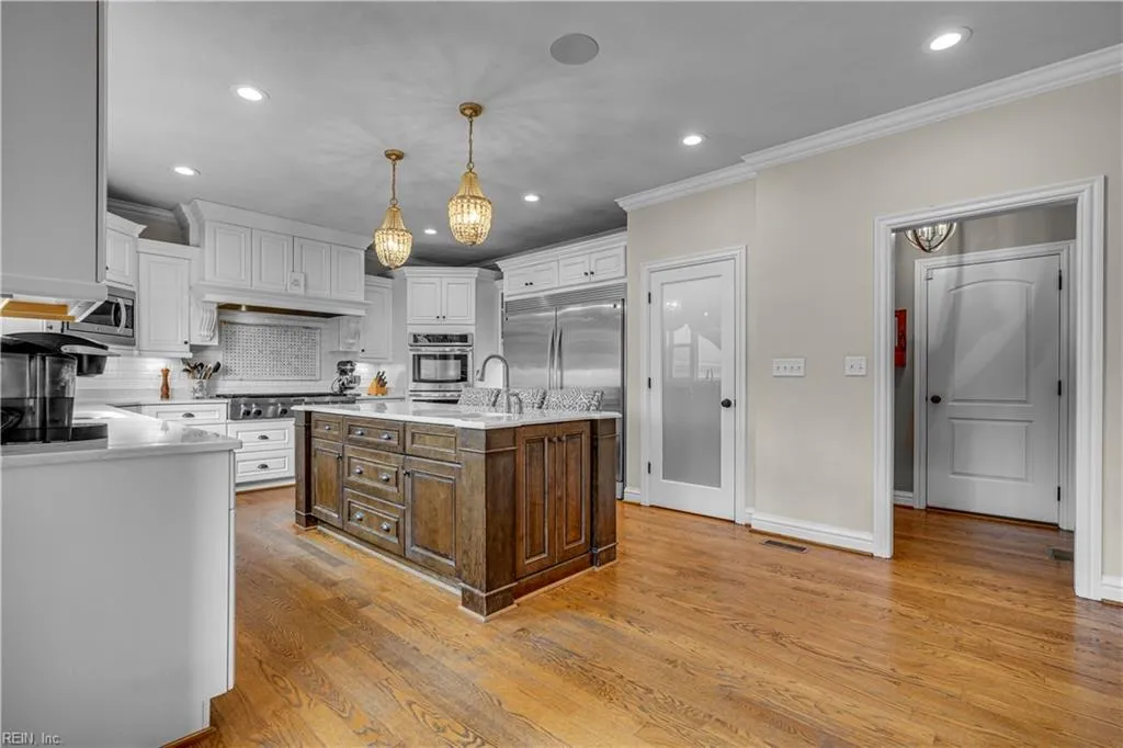 Suffolk, Virginia 23434, United States, 5 Bedrooms Bedrooms, ,4 BathroomsBathrooms,Residential,Active,90753