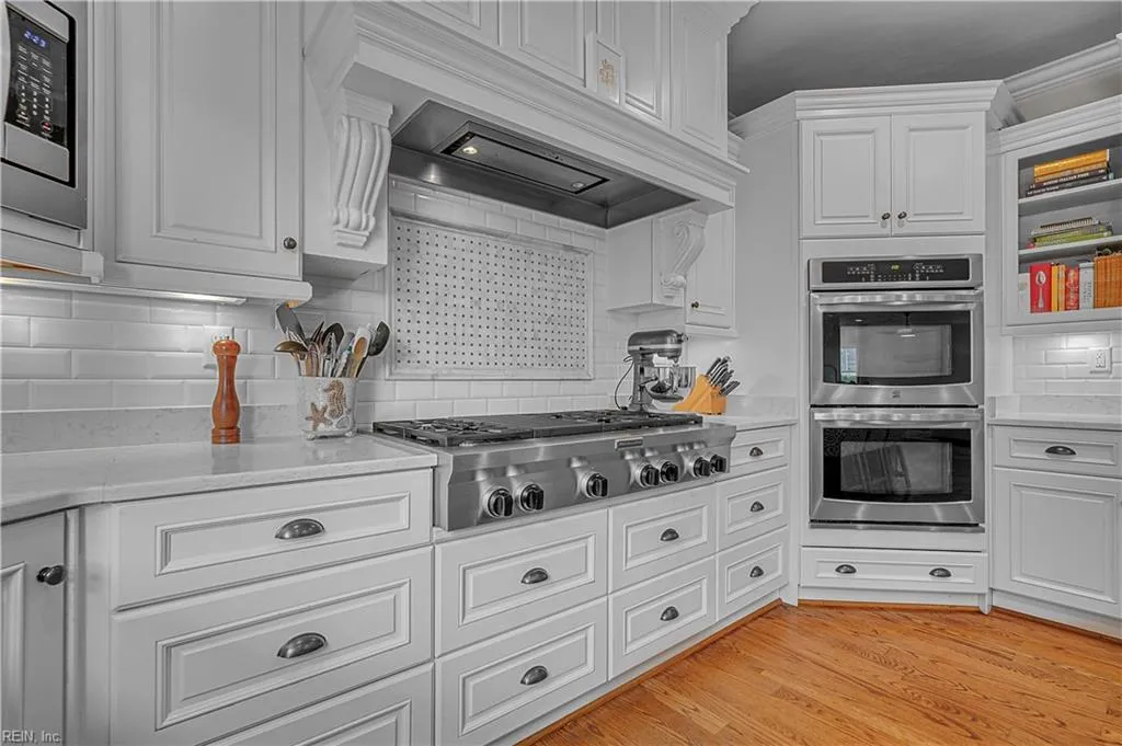 Suffolk, Virginia 23434, United States, 5 Bedrooms Bedrooms, ,4 BathroomsBathrooms,Residential,Active,90753