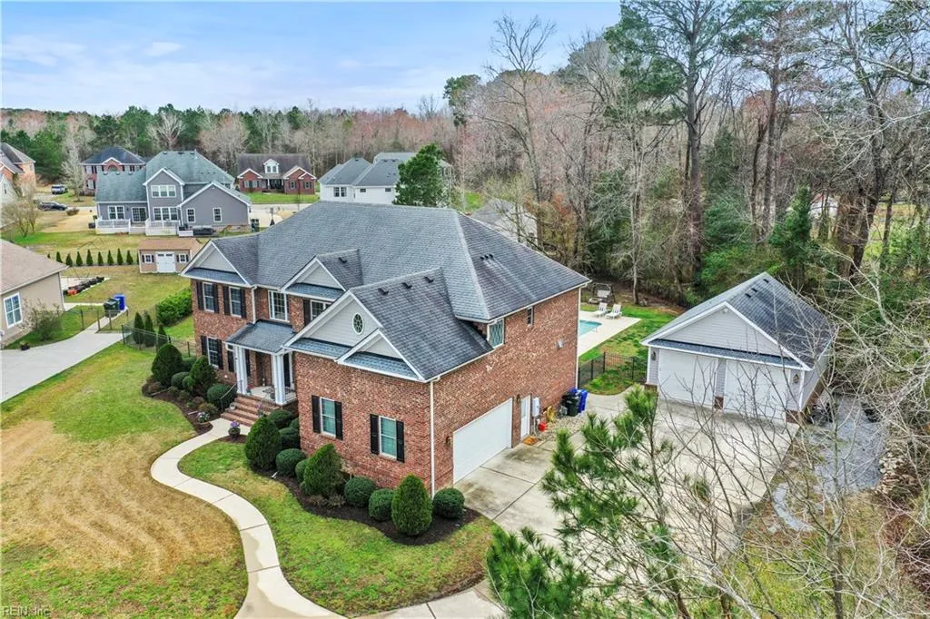 Suffolk, Virginia 23434, United States, 5 Bedrooms Bedrooms, ,4 BathroomsBathrooms,Residential,Active,90753