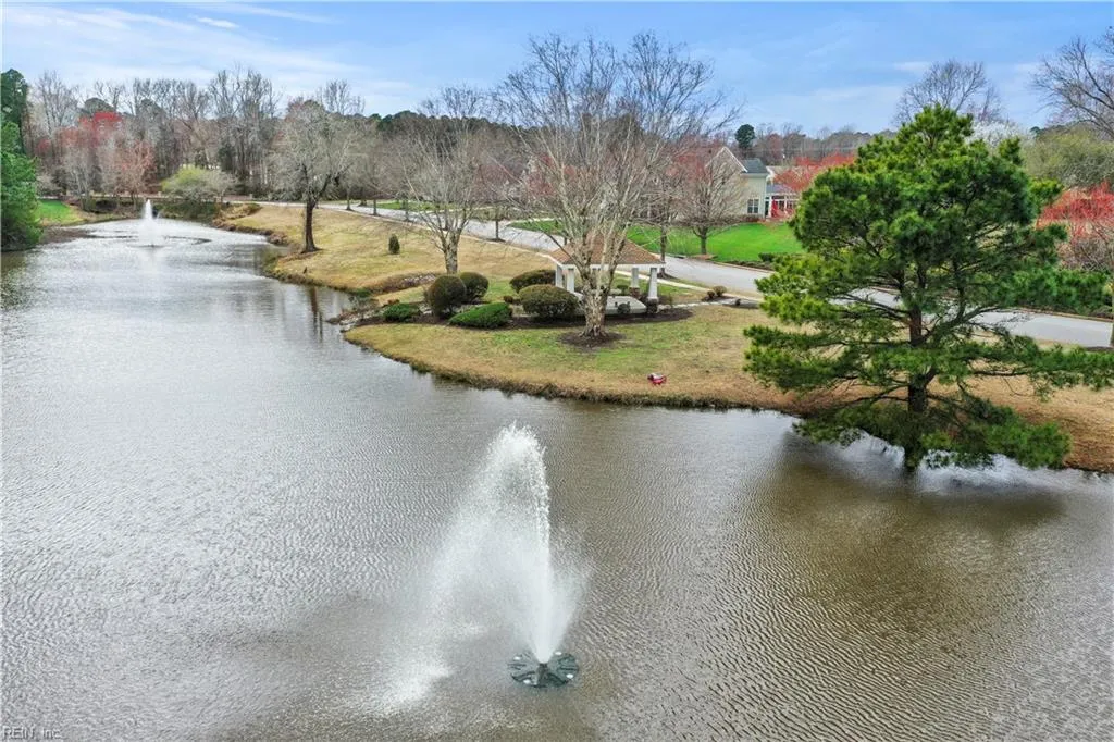 Suffolk, Virginia 23434, United States, 5 Bedrooms Bedrooms, ,4 BathroomsBathrooms,Residential,Active,90753