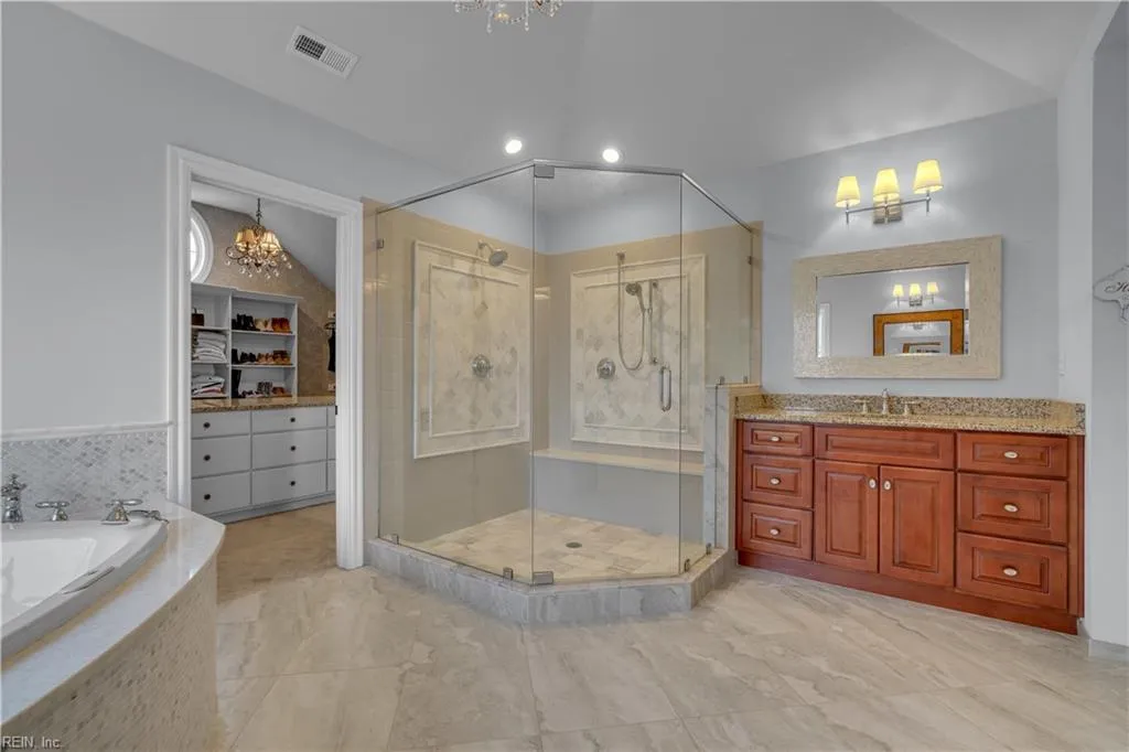 Suffolk, Virginia 23434, United States, 5 Bedrooms Bedrooms, ,4 BathroomsBathrooms,Residential,Active,90753