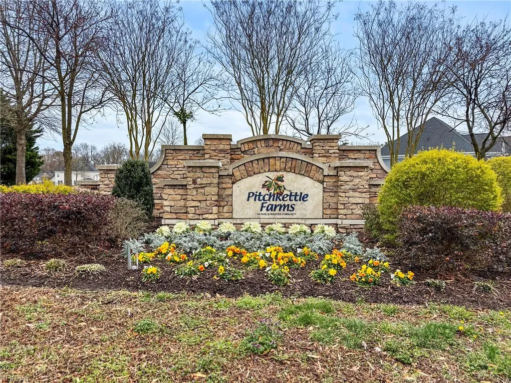 Suffolk, Virginia 23434, United States, 5 Bedrooms Bedrooms, ,4 BathroomsBathrooms,Residential,Active,90753