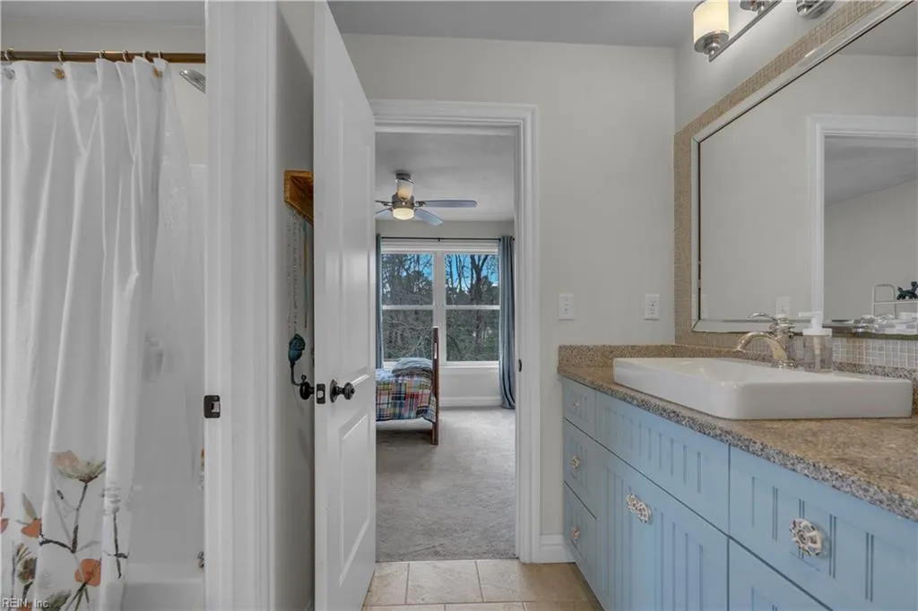 Suffolk, Virginia 23434, United States, 5 Bedrooms Bedrooms, ,4 BathroomsBathrooms,Residential,Active,90753