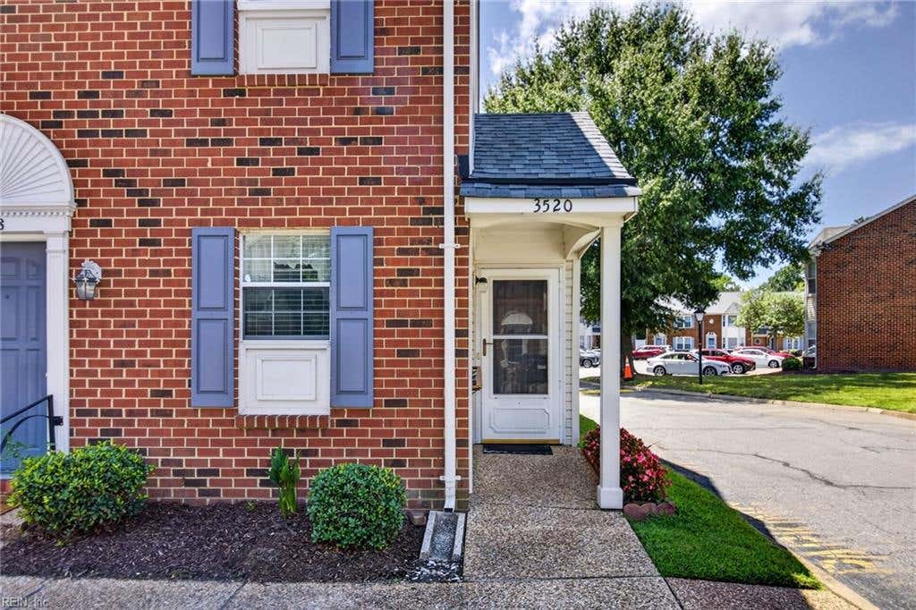 Photo of 3520 Sugar Run Run, Chesapeake, VA 23321 (MLS # 10649902)