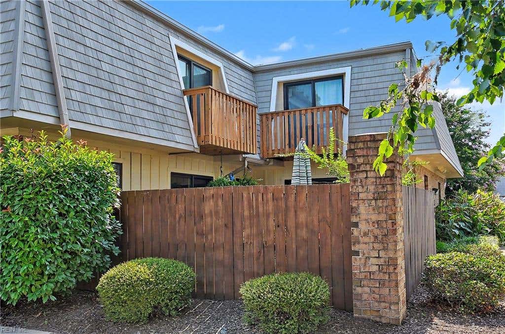 Photo of 1001 Lands End Way, Virginia Beach, VA 23451 (MLS # 10647896)