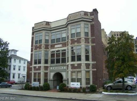 Photo for 220 W Freemason ST 300