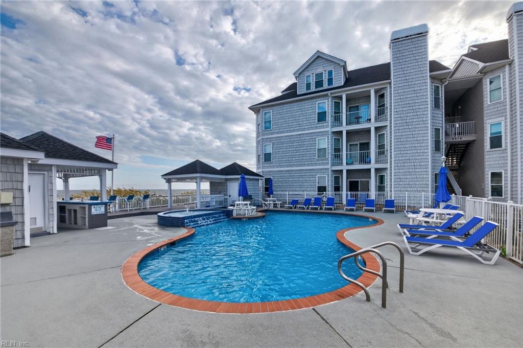 Photo of 2313 Beach Haven Drive #102, Virginia Beach, VA 23451 (MLS # 10654055)