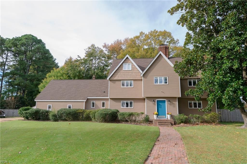 Photo of 4 Emory Place, Poquoson, VA 23662 (MLS # 10610561)