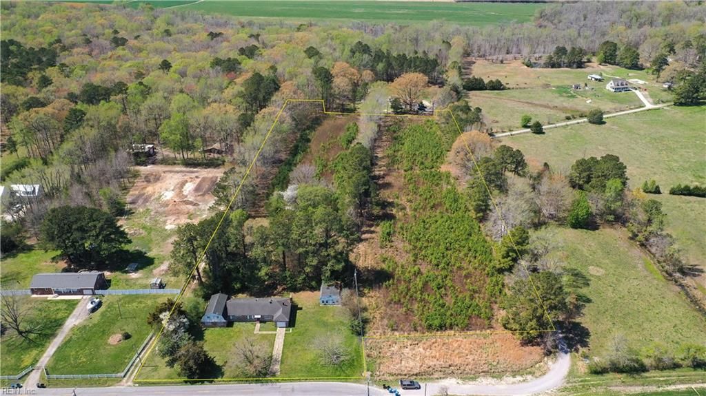 Photo of 2808 W Gibbs Road, Virginia Beach, VA 23457 (MLS # 10600621)