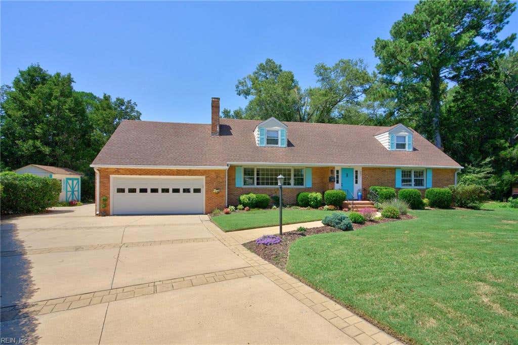 Photo of 341 Wrexham Court, Hampton, VA 23669 (MLS # 10648271)