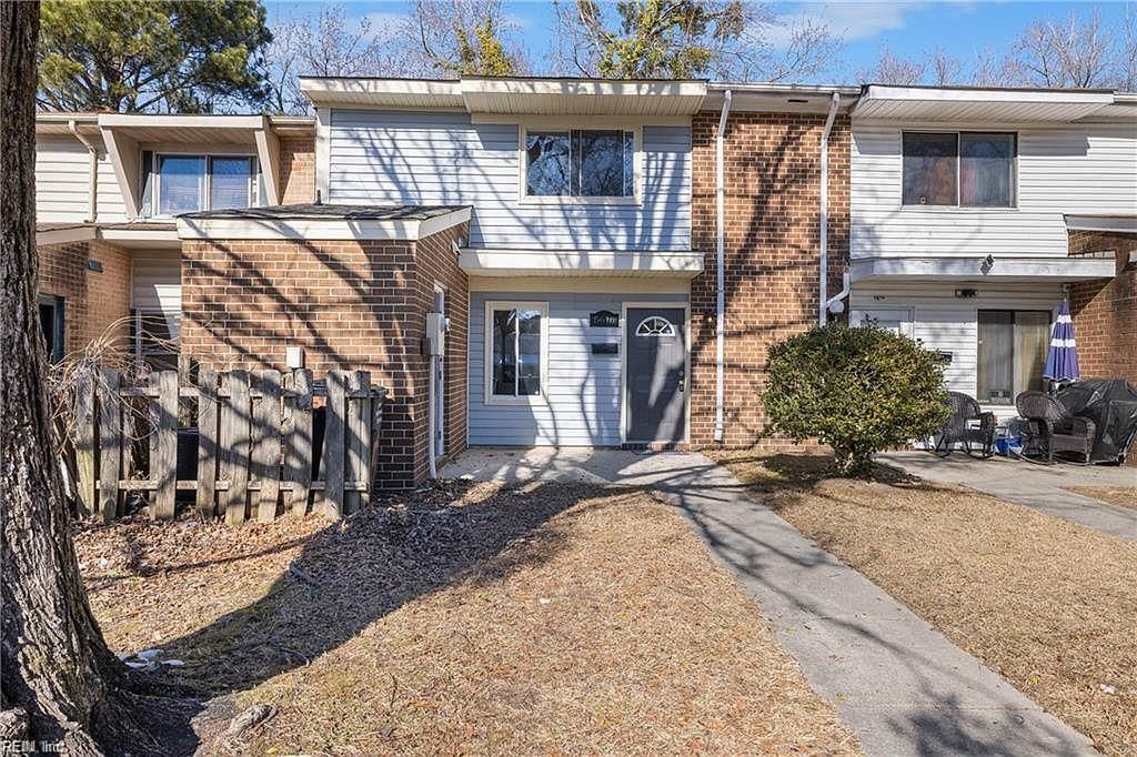 Photo of 5613 Darby Close, Portsmouth, VA 23703 (MLS # 10631657)