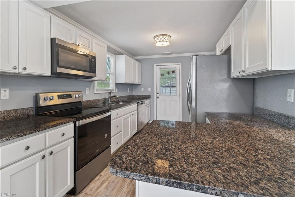 Photo of 119 Rosewood Drive, Hampton, VA 23669 (MLS # 10629853)