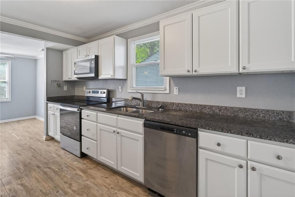 Photo of 119 Rosewood Drive, Hampton, VA 23669 (MLS # 10629853)