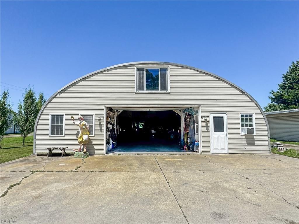 Photo of 1912 Pleasant Ridge Road, Virginia Beach, VA 23457 (MLS # 10589158)