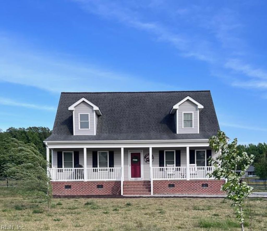 Photo of 5230 Gum Fork Road, Gloucester, VA 23061 (MLS # 10633664)