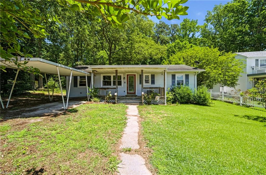 196 Beach Drive, Hartfield, VA, 23071