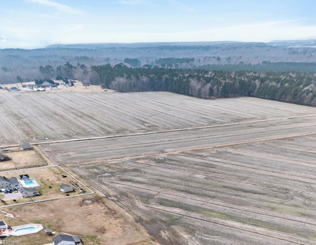 Photo of 556 B Gallbush Road, Chesapeake, VA 23322 (MLS # 10621427)