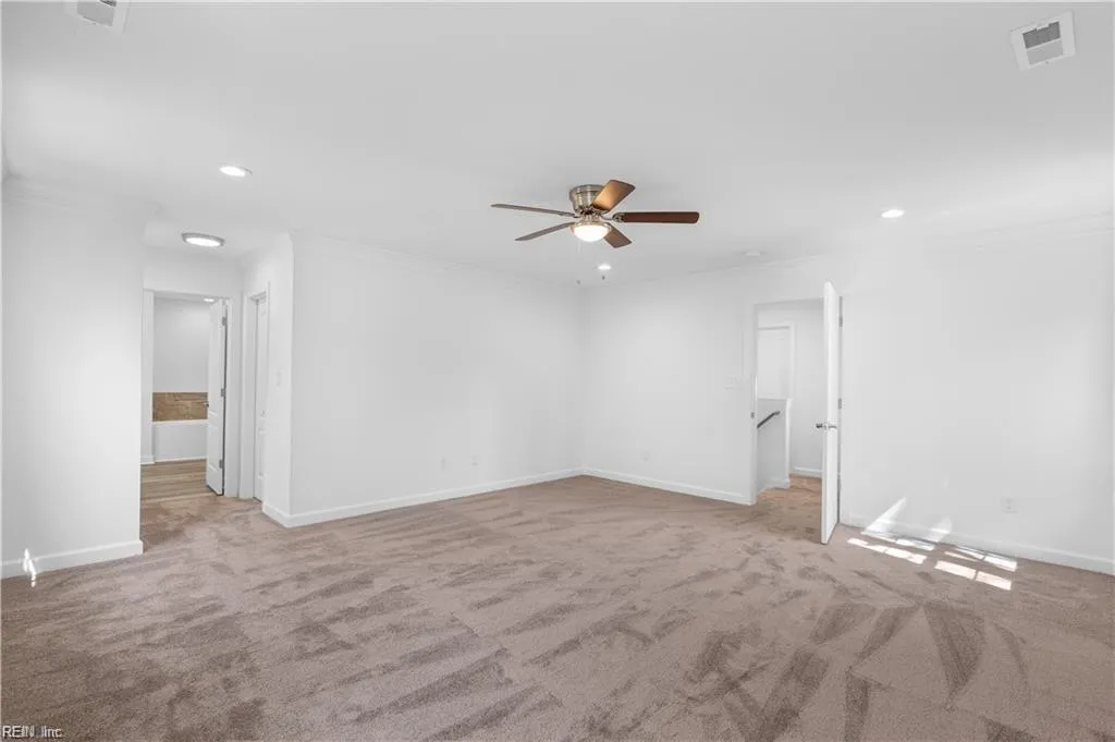 Newport News, Virginia 23607, United States, 5 Bedrooms Bedrooms, ,3 BathroomsBathrooms,Residential,Active,4690