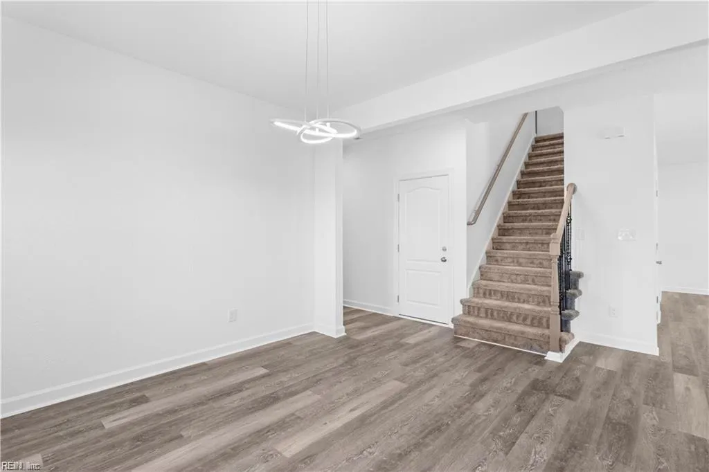 Newport News, Virginia 23607, United States, 5 Bedrooms Bedrooms, ,3 BathroomsBathrooms,Residential,Active,4690