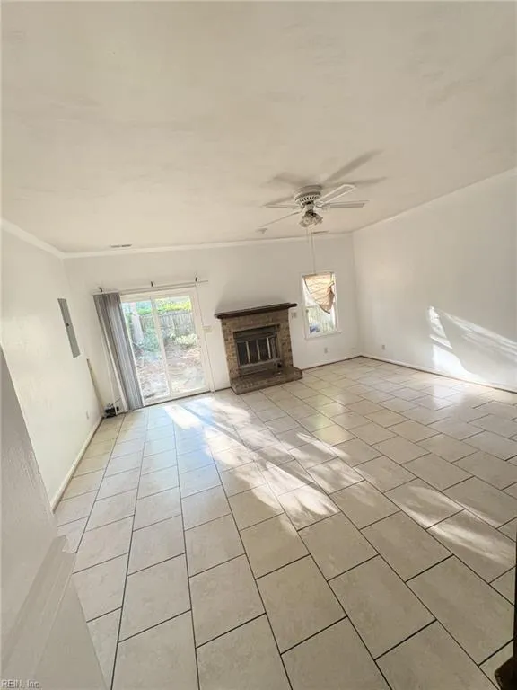 Virginia Beach, Virginia 23452, United States, 3 Bedrooms Bedrooms, ,3 BathroomsBathrooms,Residential,Pending,215935