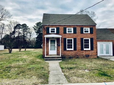 Photo of 23 Langston Boulevard, Hampton, VA 23666 (MLS # 10616687)