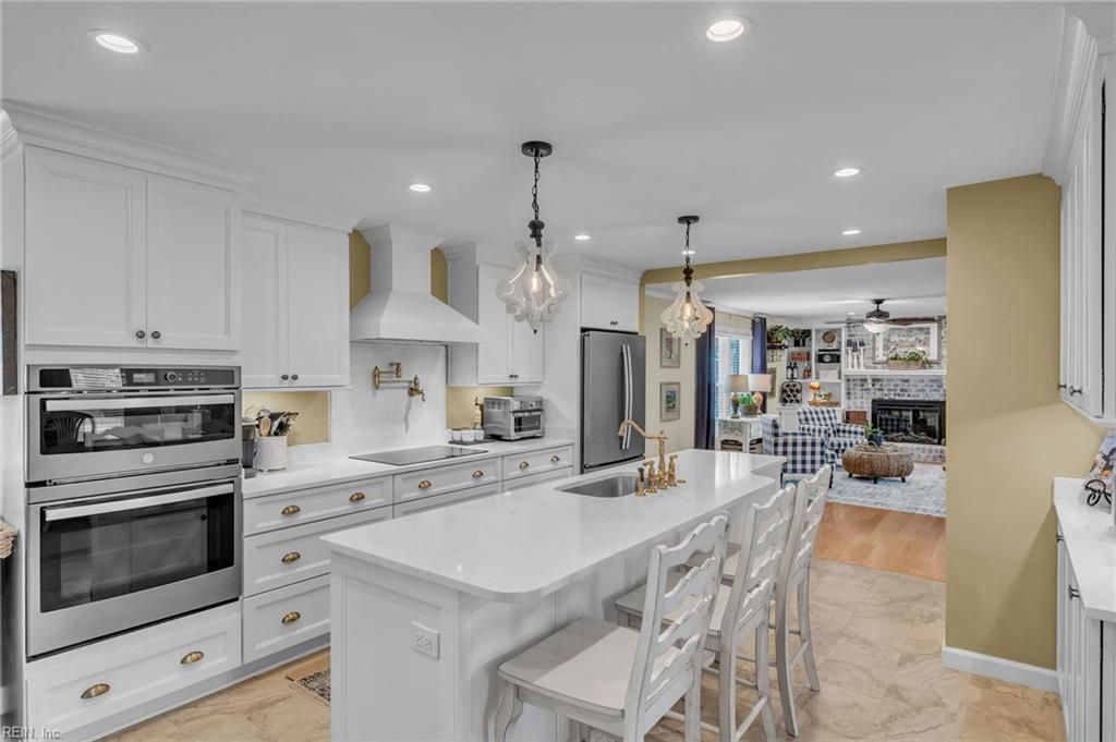 Photo of 704 Walton Drive, Virginia Beach, VA 23464 (MLS # 10628518)