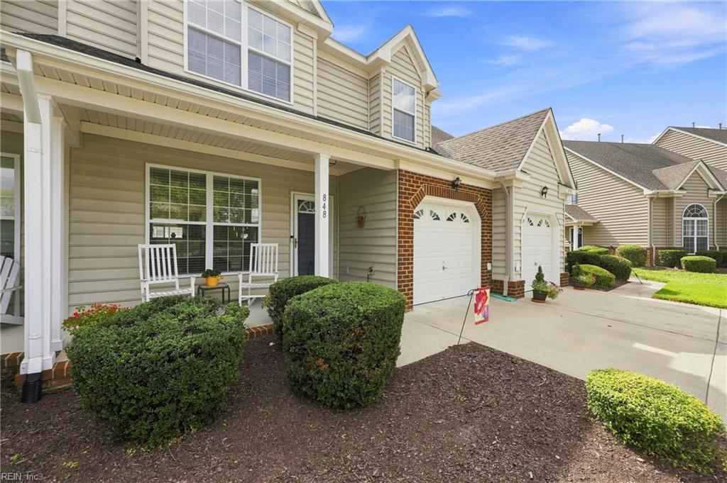 Photo of 848 Devereaux Drive, Virginia Beach, VA 23462 (MLS # 10652631)